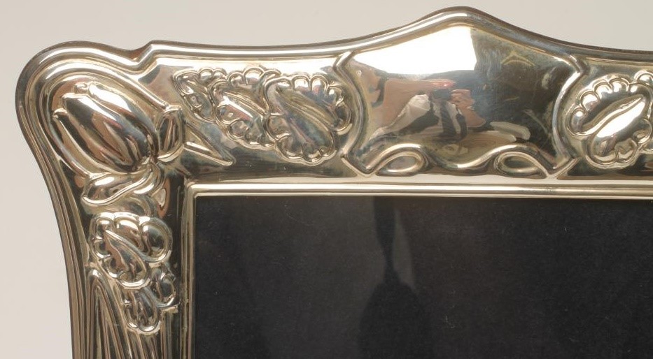 TWO ART NOUVEAU STYLE PHOTOGRAPH FRAMES Image