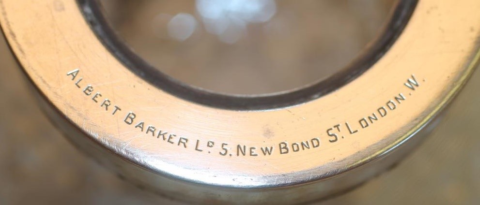 AN EDWARDIAN HEAVY GLASS SILVER MOUNTED INKWELL Image