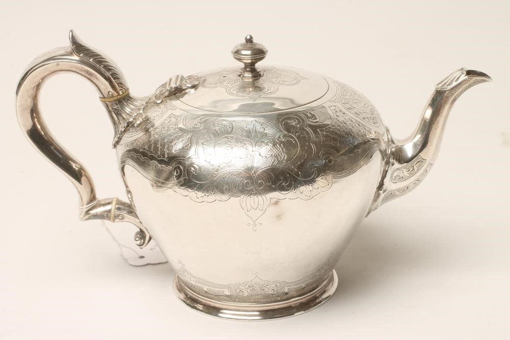 *A WILLIAM IV SILVER TEAPOT Image