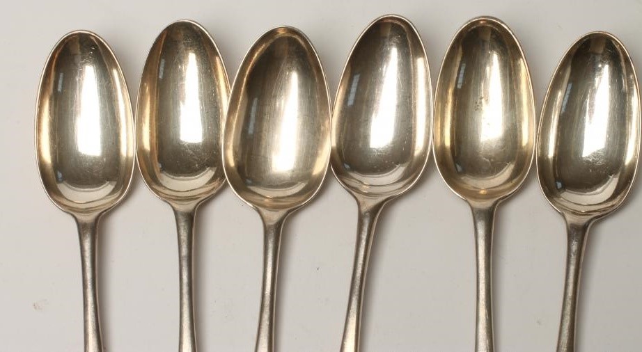 A PAIR OF GEORGE III SILVER TABLESPOONS Image