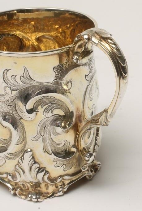 AN EARLY VICTORIAN SILVER MUG Image