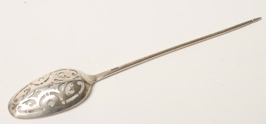 A GEORGE II SILVER MOTE SPOON Image
