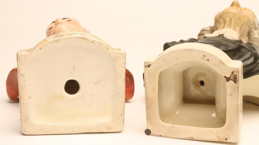 A STAFFORDSHIRE POTTERY BUST Image