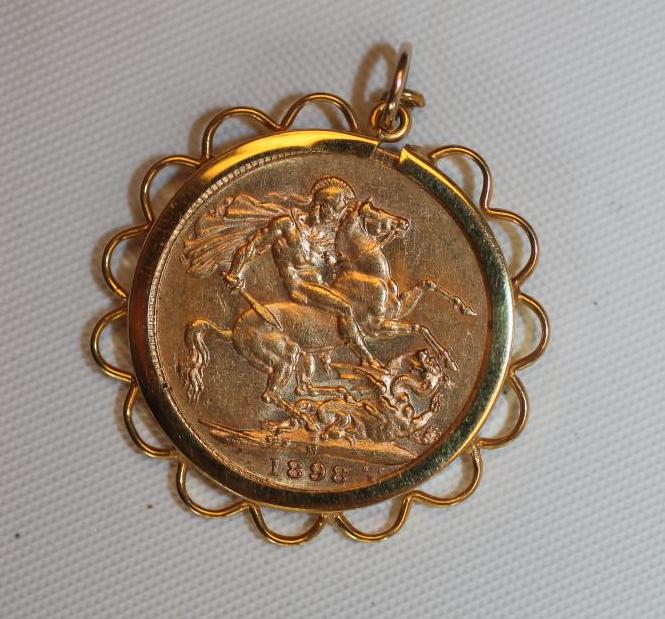 A VICTORIAN SOVEREIGN Image