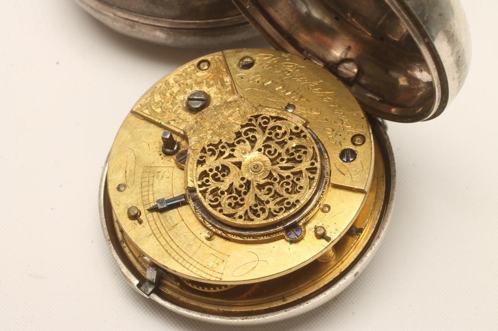 A GEORGE V SILVER PAIR CASED POCKET WATCH Image