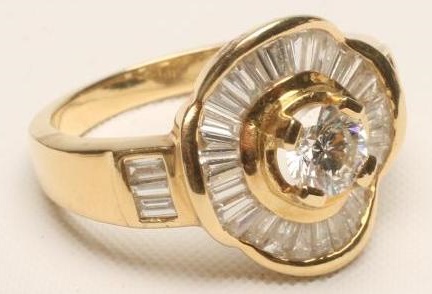 A DIAMOND COCKTAIL "BALLERINA" RING Image