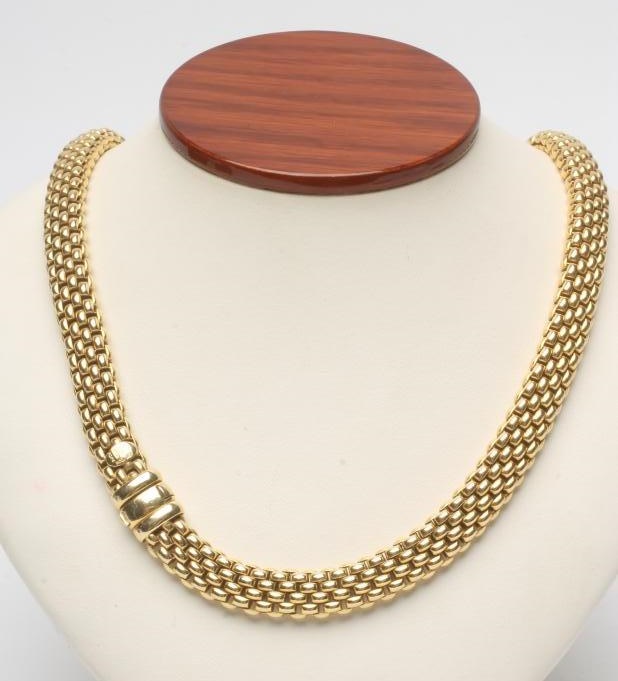 A FOPE 18CT GOLD CHAIN NECKLACE from the "Profili" collection Image