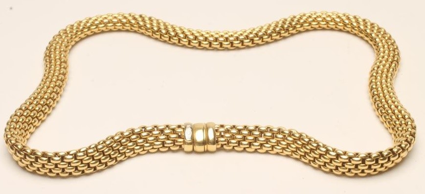 A FOPE 18CT GOLD CHAIN NECKLACE from the "Profili" collection Image