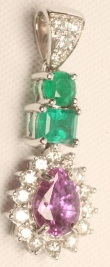 A "HOT PINK" SAPPHIRE Image