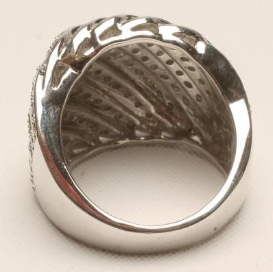 A MODERN DIAMOND RING Image