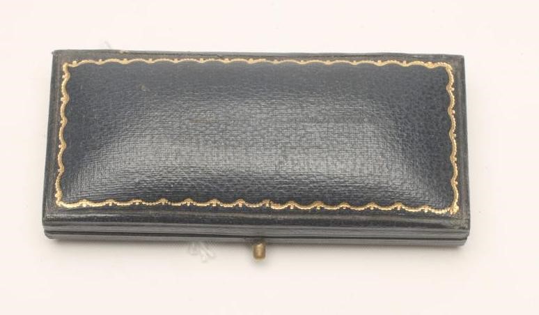 A COMPOSITE SET OF FOUR DRESS STUDS Image