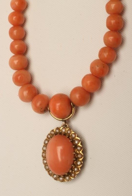 A CORAL NECKLACE Image