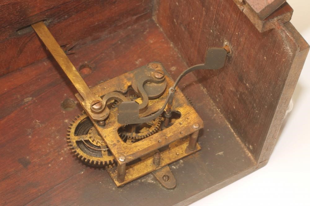 A FIELD CAMERA FOR 8" X 10" PLATES Image