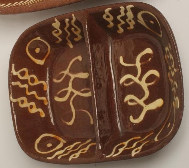 TWO SLIPWARE BAKING DISHES Image