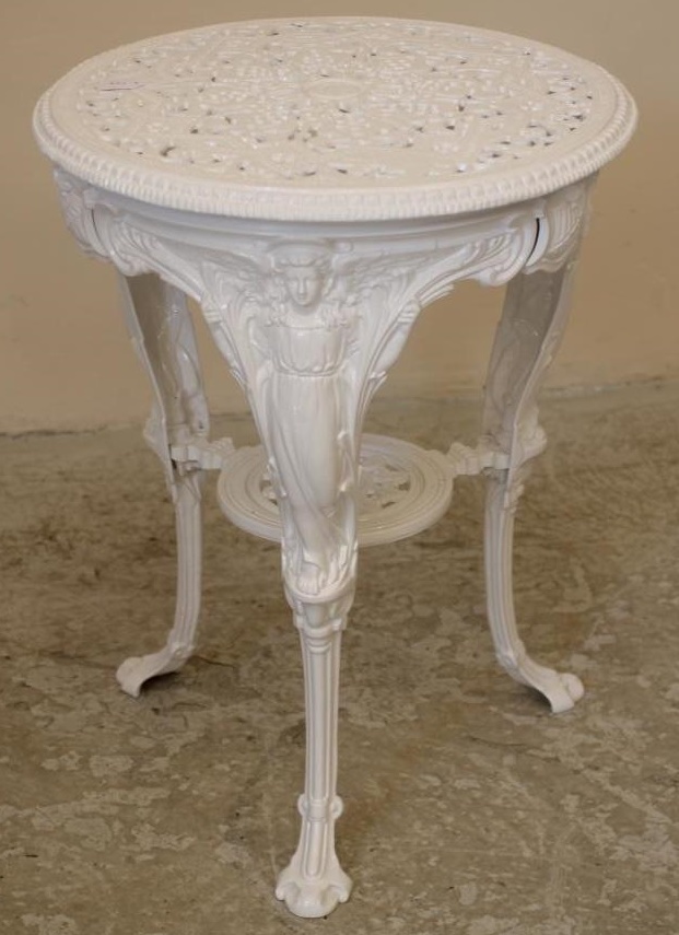 A VICTORIAN CAST IRON PUB TABLE Image