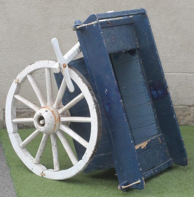 A GARDENER'S BOARDED CART Image