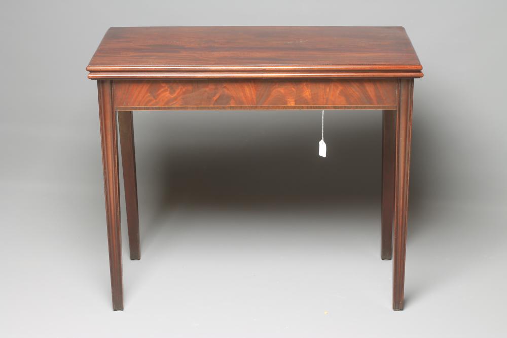 A GEORGIAN MAHOGANY FOLDING TEA TABLE Image