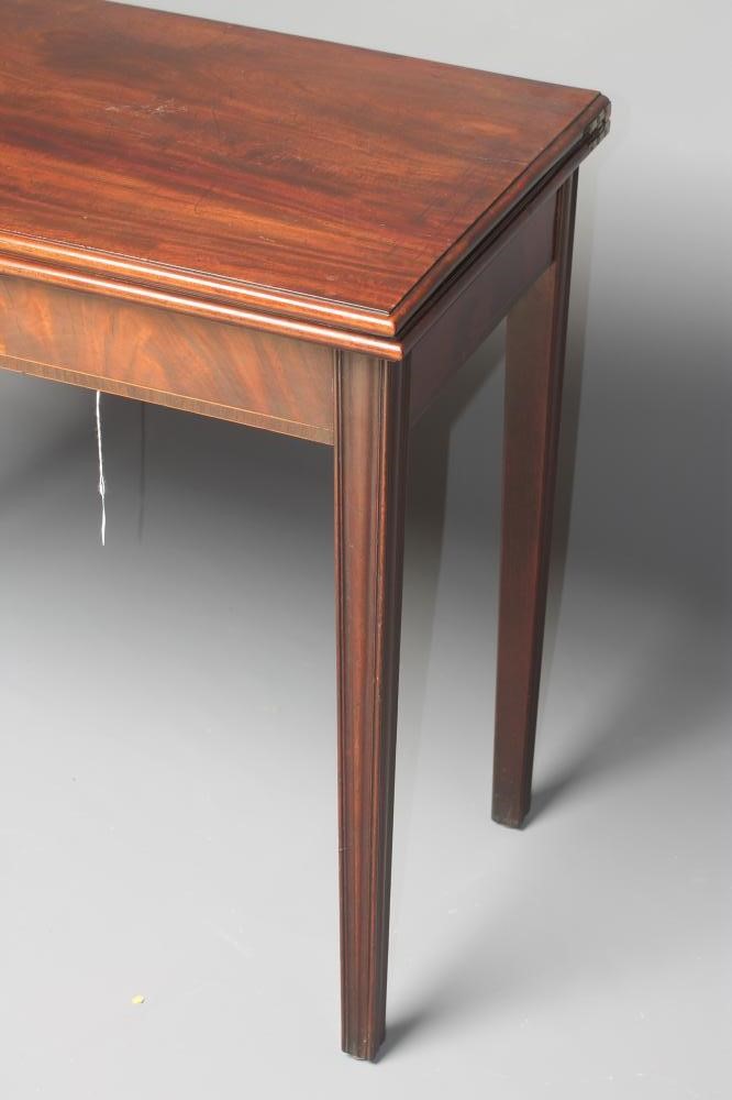A GEORGIAN MAHOGANY FOLDING TEA TABLE Image
