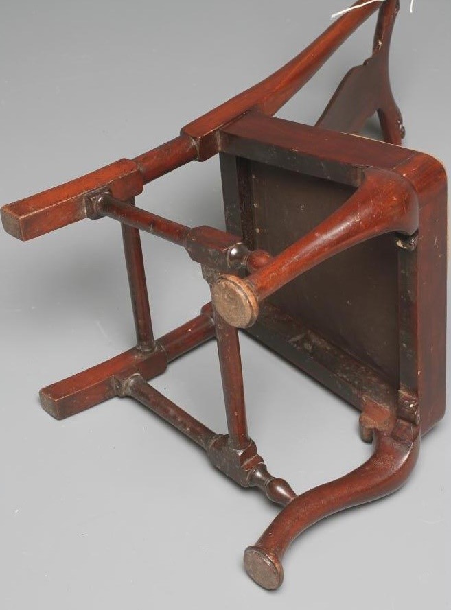 AN EARLY GEORGIAN STYLE CHILD'S MAHOGANY CHAIR Image