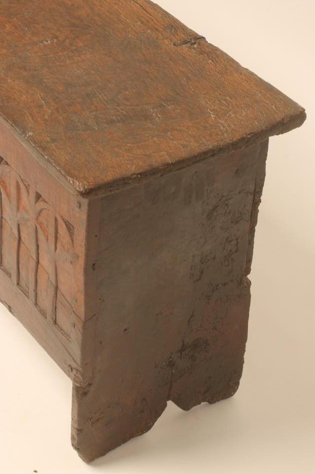 AN OAK SIX PLANK CHEST with hinged lid Image