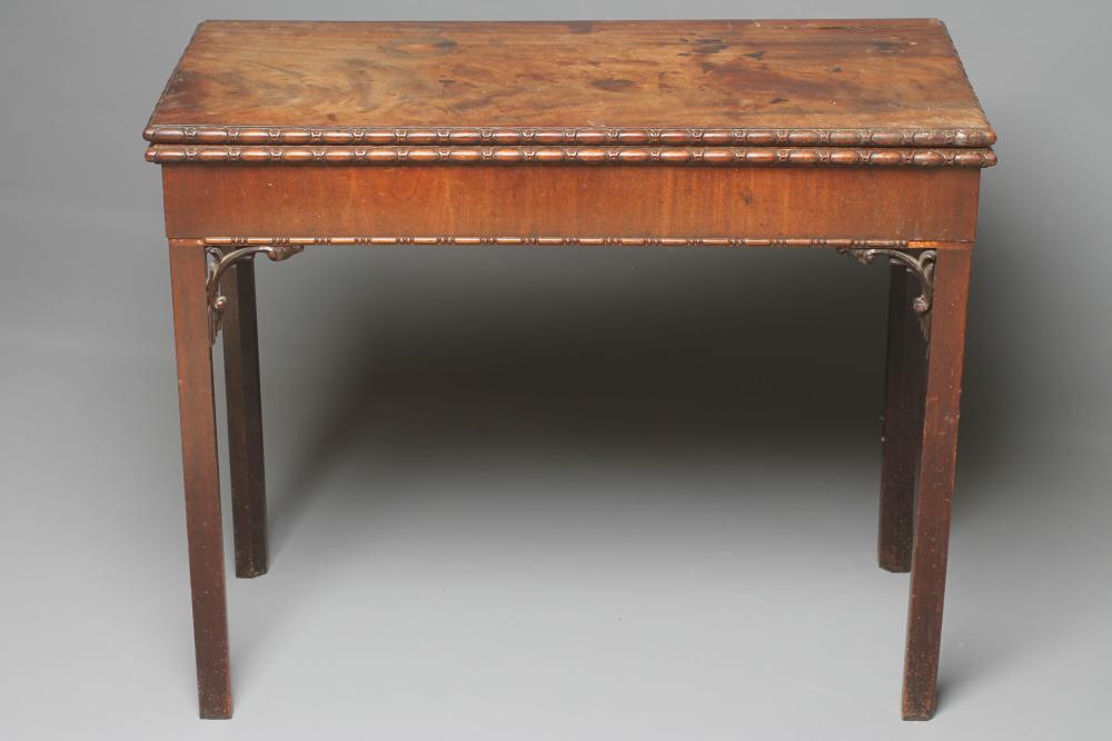 A GEORGIAN MAHOGANY FOLDING CARD TABLE Image