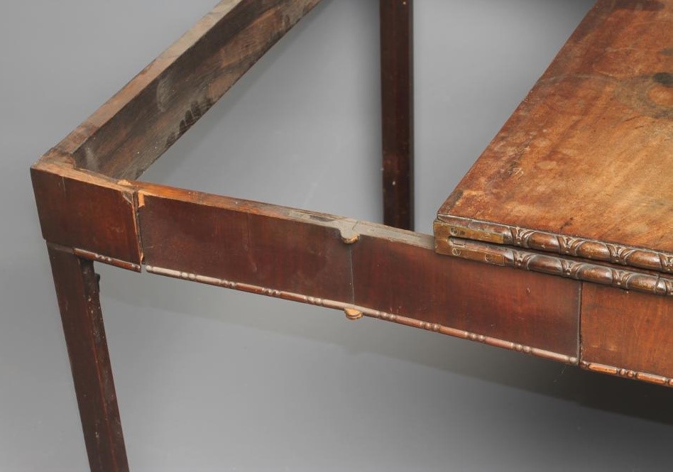 A GEORGIAN MAHOGANY FOLDING CARD TABLE Image