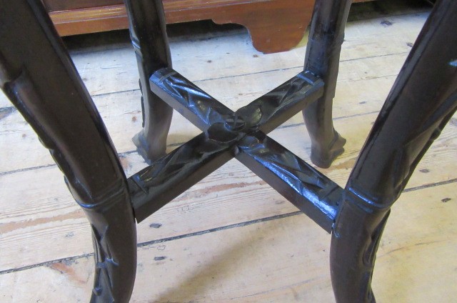 A CHINESE HARDWOOD JARDINIERE STAND Image