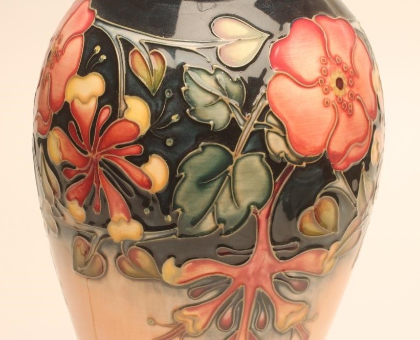 A MOORCROFT POTTERY LAMP BASE to match the previous lot (Est. plus 18% premium inc. VAT) Image