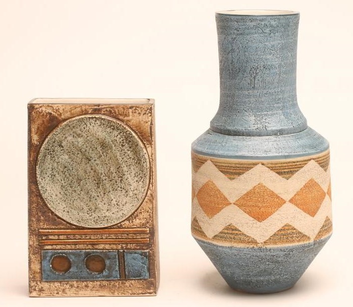 TWO TROIKA EARTHENWARE VASES Image