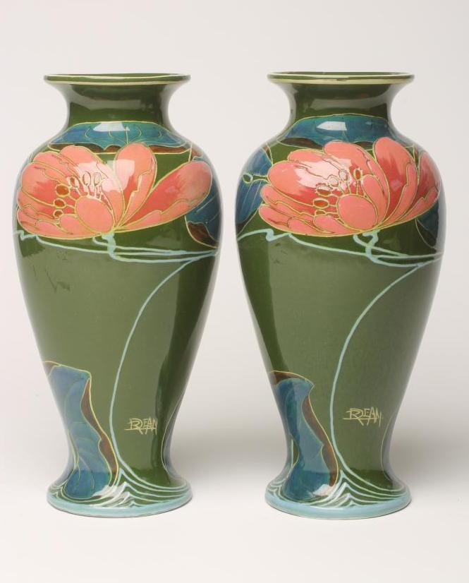 A PAIR OF THOMAS FORESTER EARTHENWARE VASES Image
