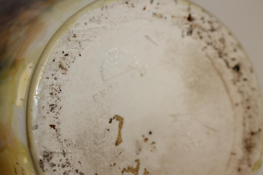 A BRETBY POTTERY VASE Image