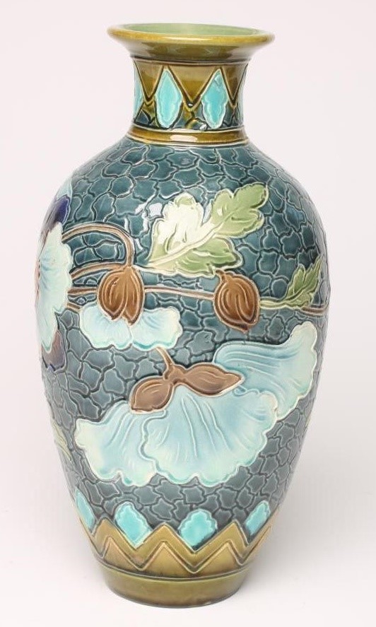 A BURMANTOFTS "FAIENCE" VASE Image
