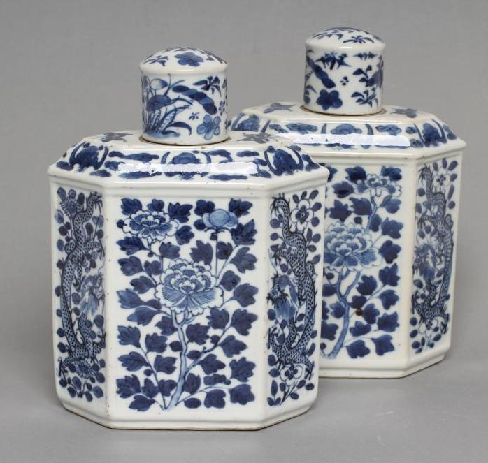 A PAIR OF CHINESE PORCELAIN CANISTERS AND COVERS of canted oblong form Image