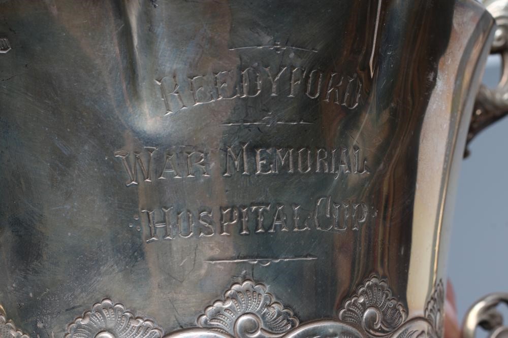 A PEDESTAL TROPHY CUP AND COVER Image