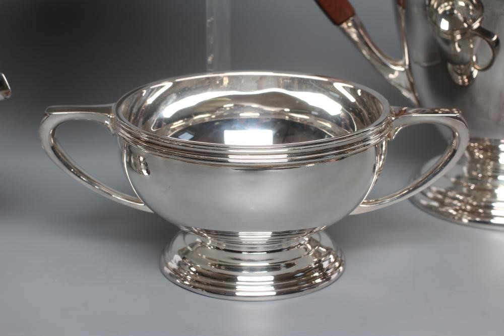 A FOUR PIECE TEA AND COFFEE SERVICE Image