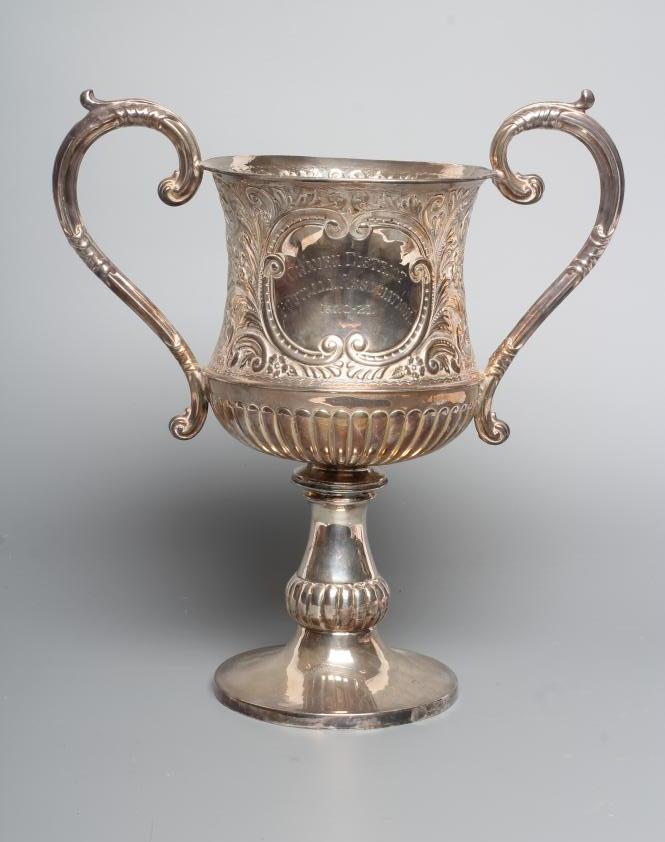 AN EDWARDIAN PEDESTAL TROPHY CUP Image