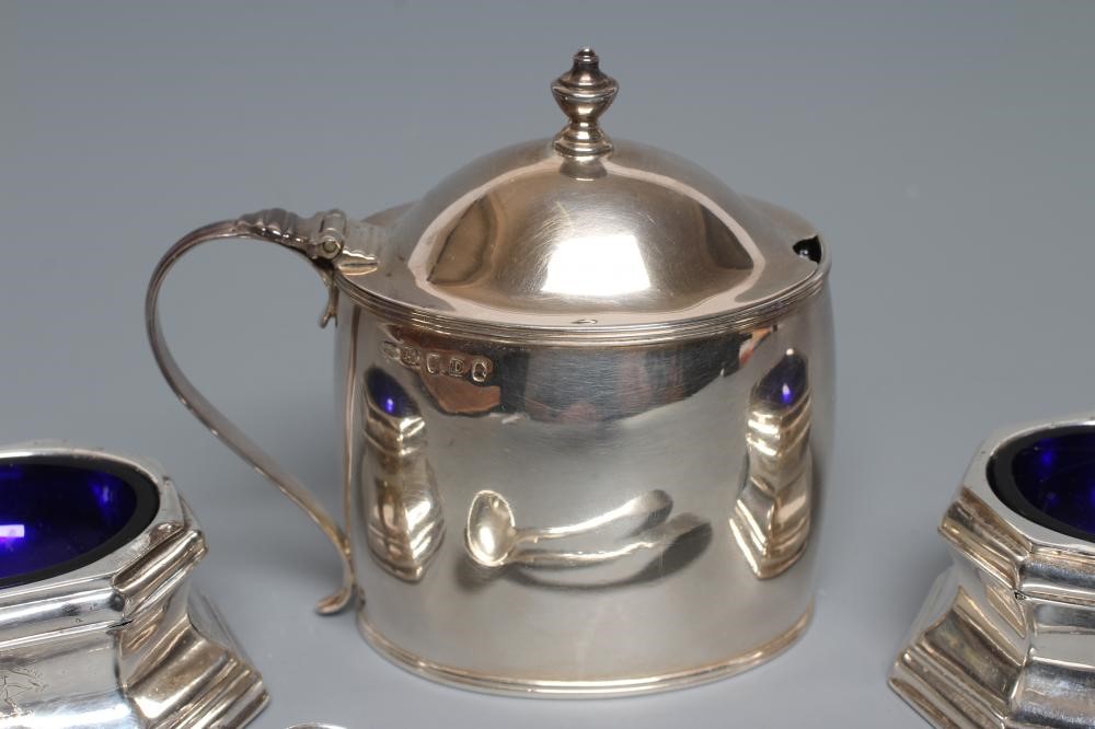 A LATE GEORGE III MUSTARD Image