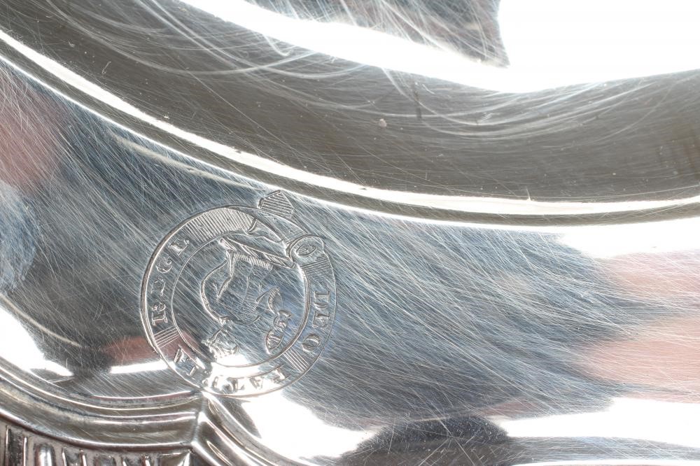 A LATE GEORGE III PLATE Image