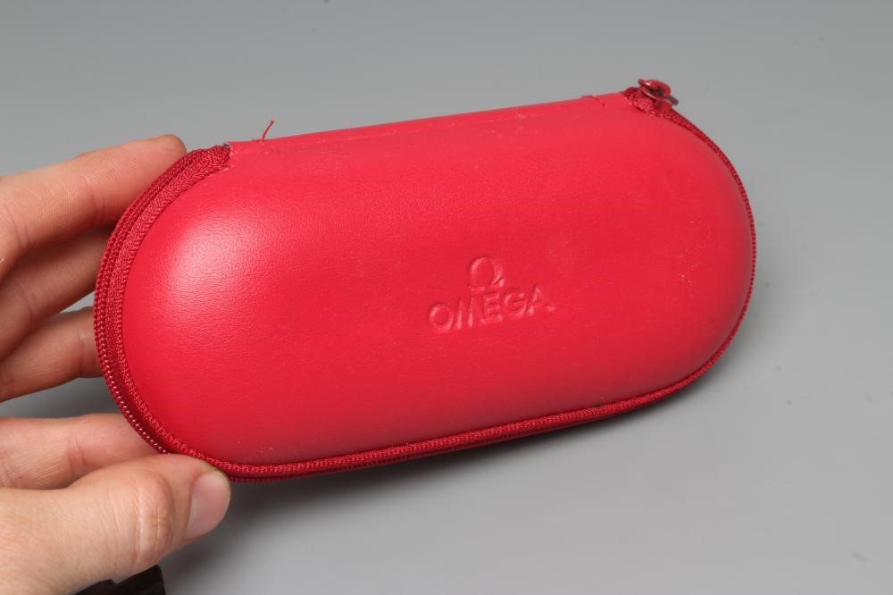 A LADY'S 9CT GOLD OMEGA WRISTWATCH Image