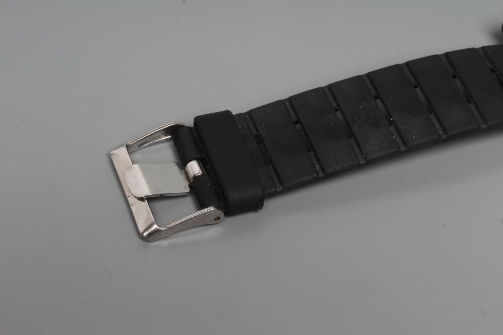 A UNISEX LIP MACH 2000 MAFIA MOON AUTOMATIC WRISTWATCH Image