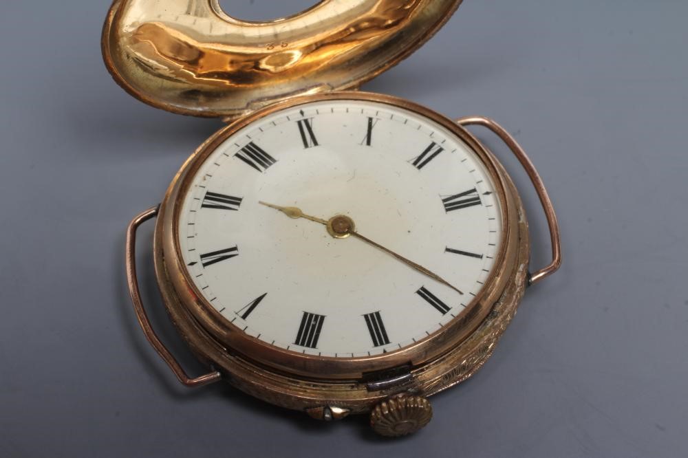 AN EDWARDIAN GENTLEMAN'S HALF HUNTER WRISTWATCH Image