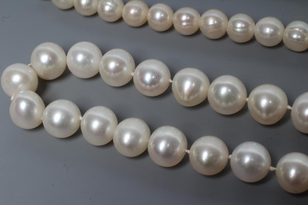 THREE VARIOUS CULTURED PEARL NECKLACES all with silver clasps (Est. plus 24% premium inc. VAT) Image