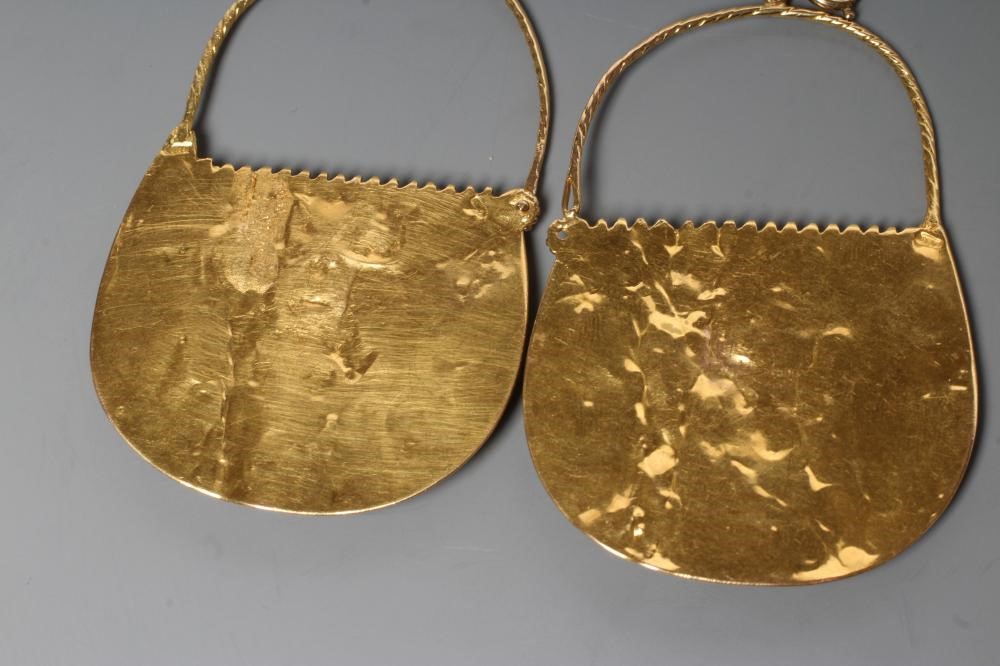 A PAIR OF LARGE CHANDELIER EAR HOOPS of D form Image