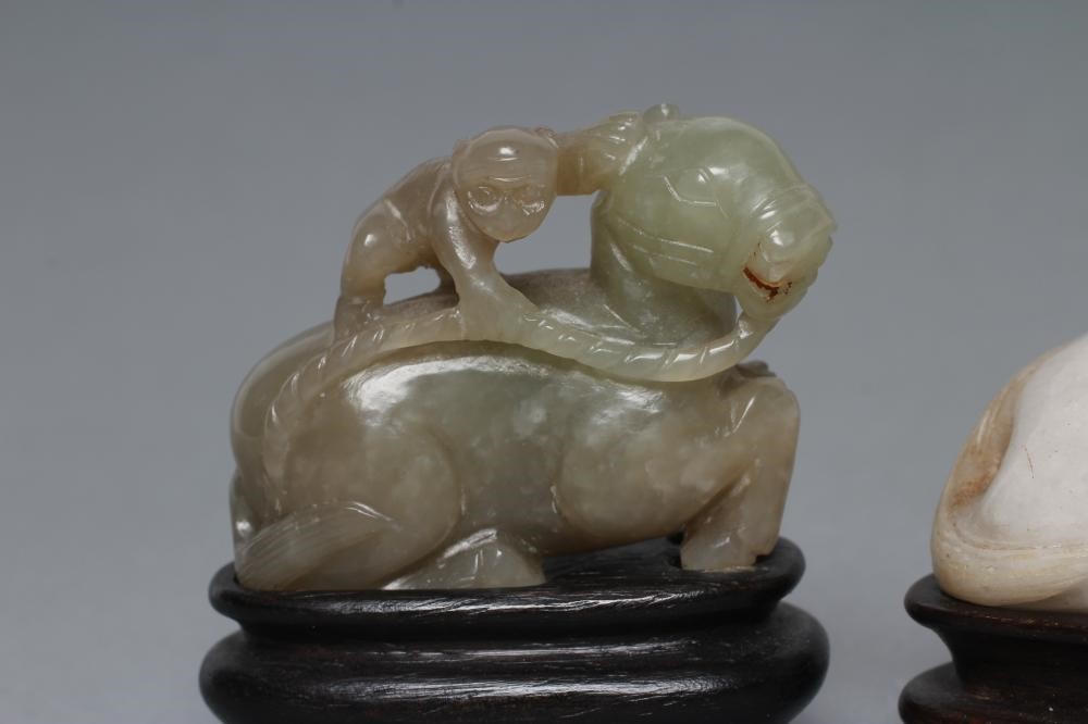 TWO CHINESE JADEITE CARVINGS Image