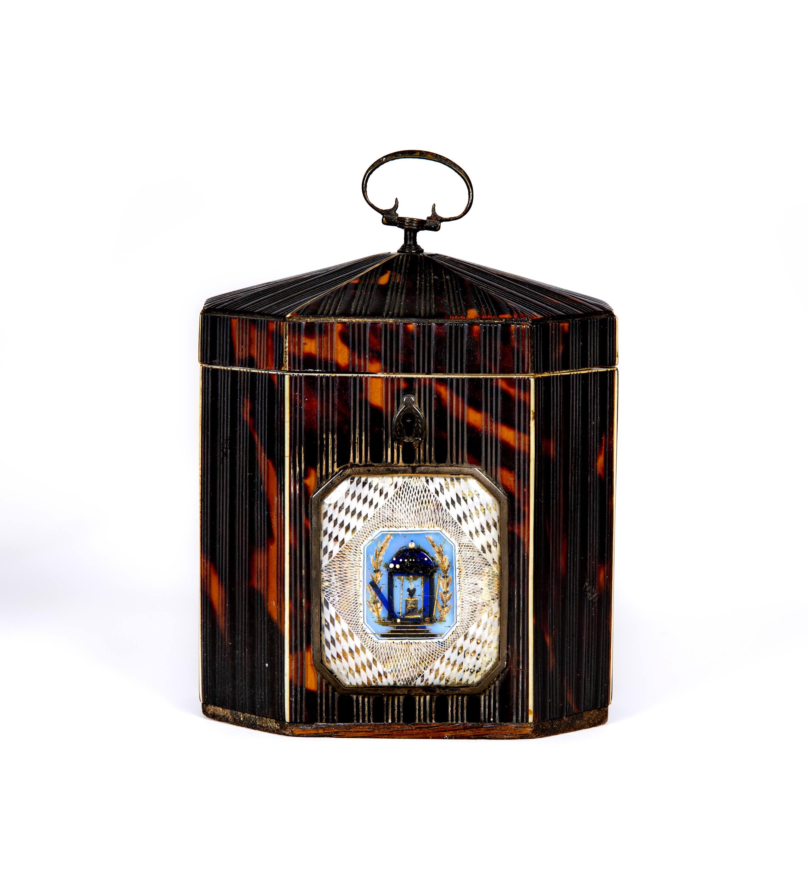 A GEORGE III SMALL TORTOISESHELL TEA CADDY Image