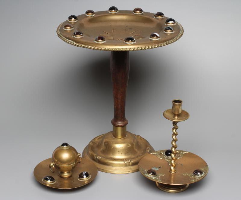A VICTORIAN BRASS INKWELL of dished circular form Image