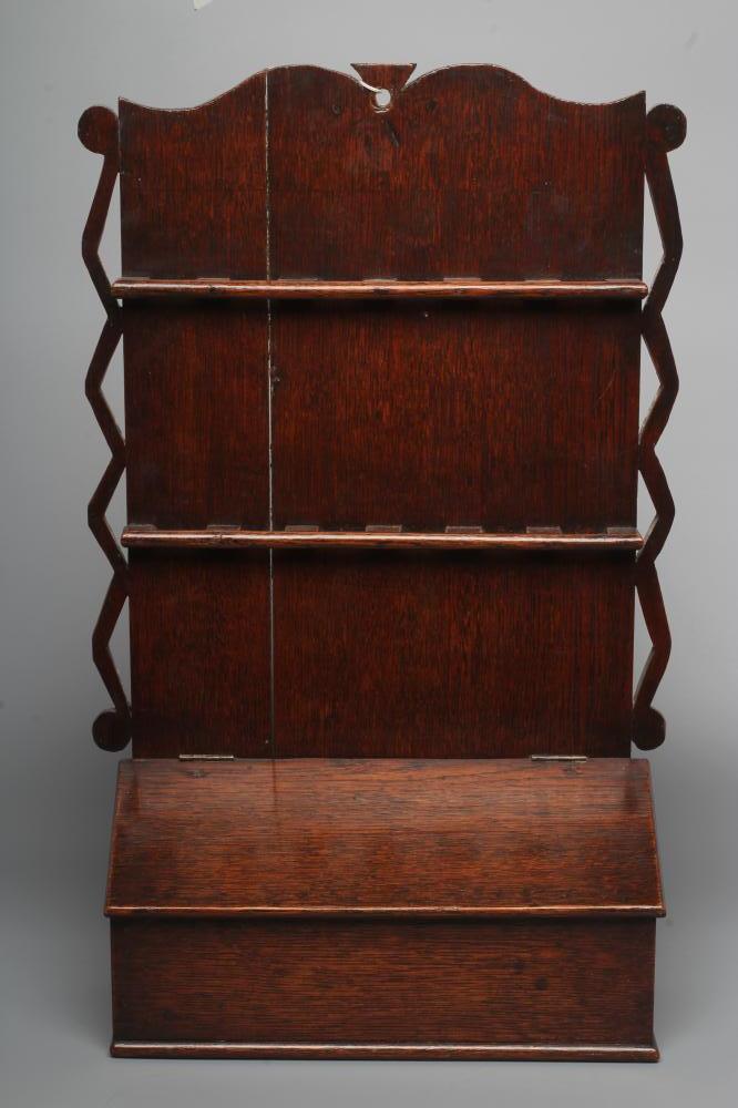A GEORGIAN OAK SPOON RACK Image