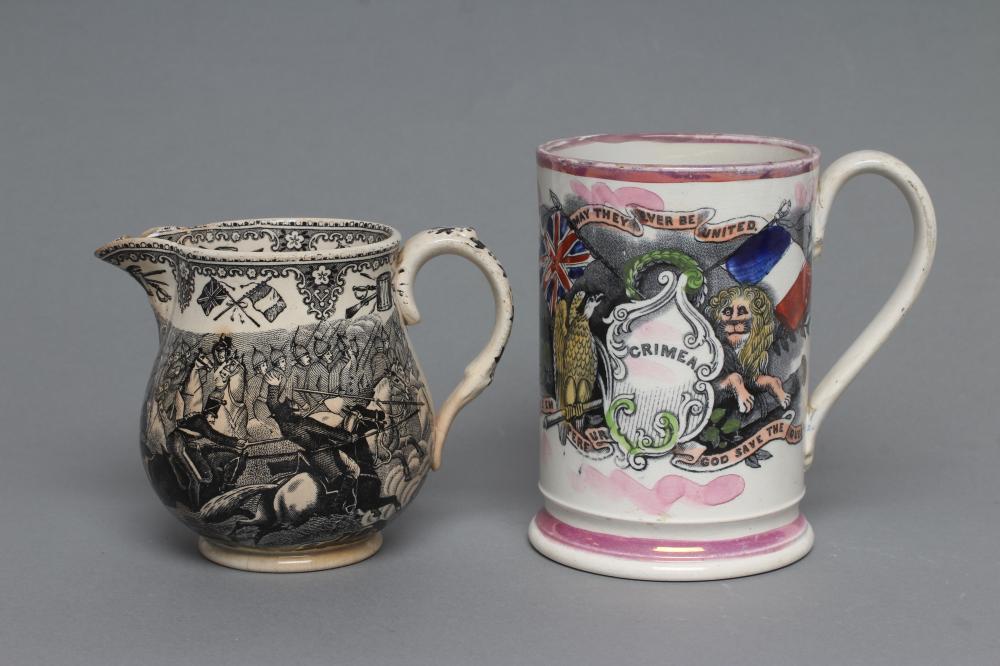 A SUNDERLAND PINK LUSTRE PEARLWARE FROG MUG Image