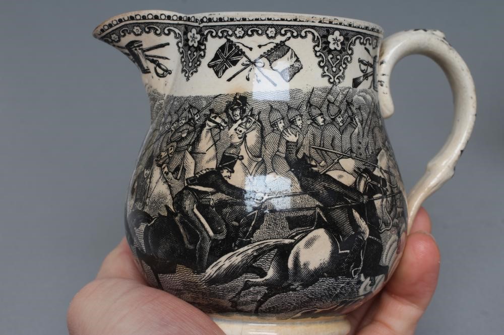 A SUNDERLAND PINK LUSTRE PEARLWARE FROG MUG Image