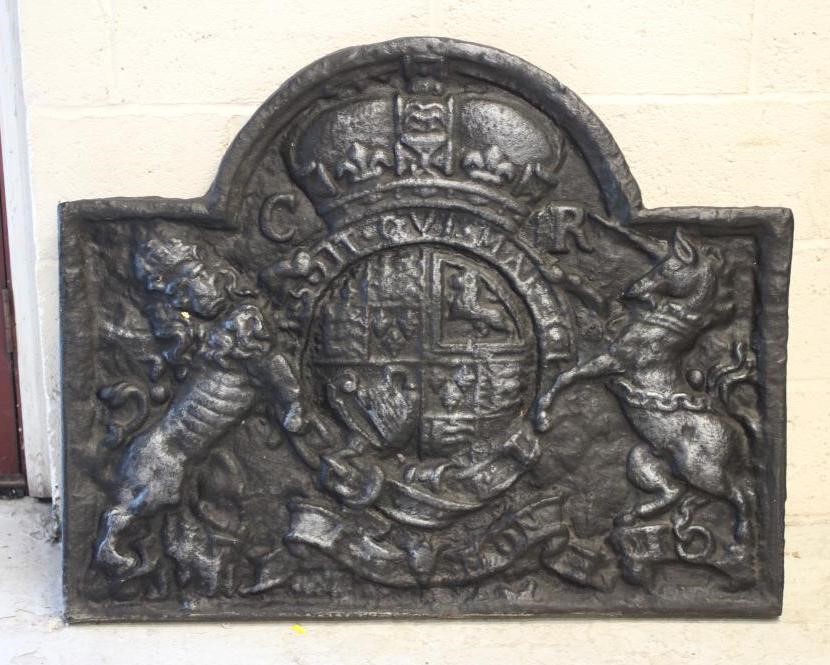AN EARLY GEORGIAN STYLE CAST IRON FIREBACK Image